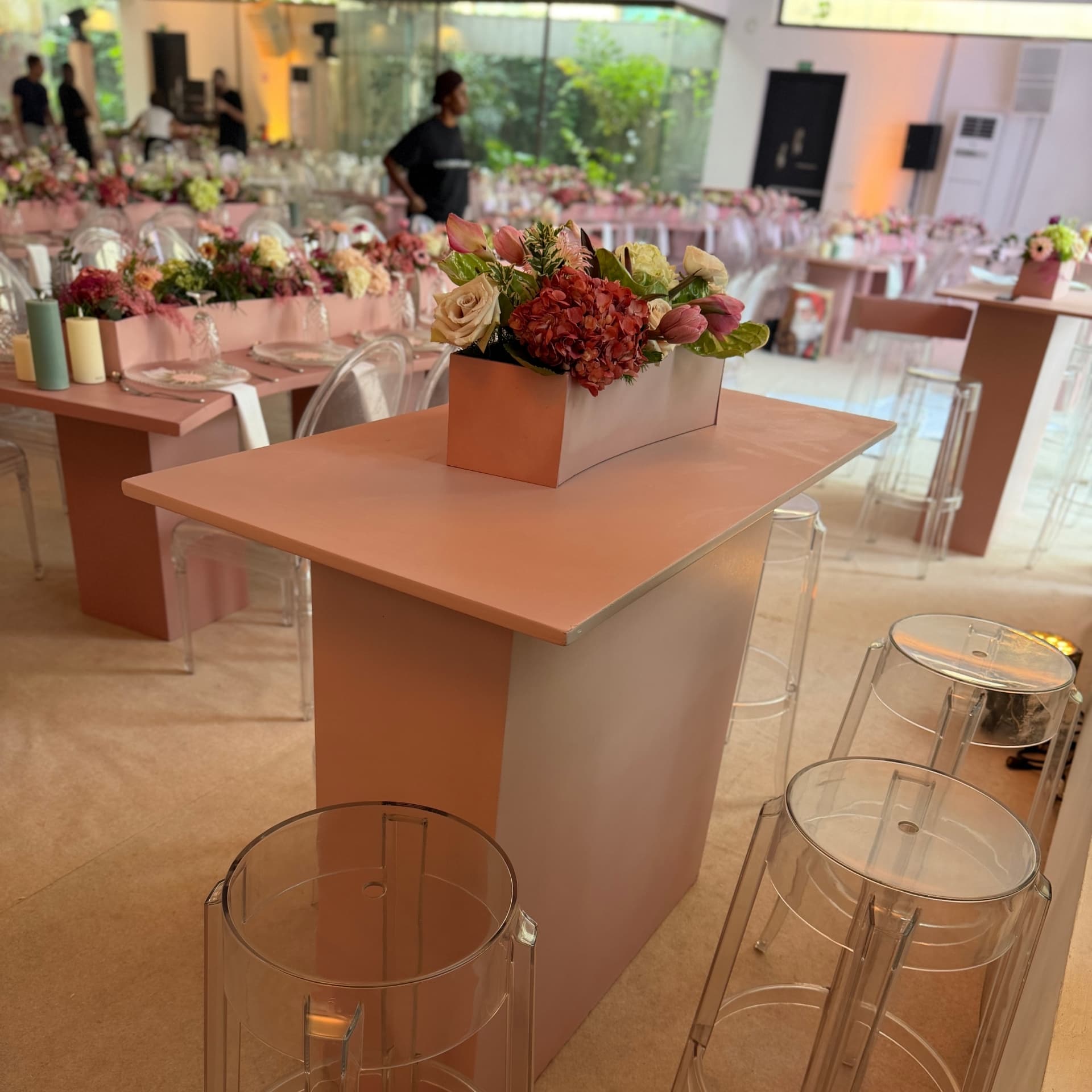 TABLES HAUTE  RECTANGULAIRE 3