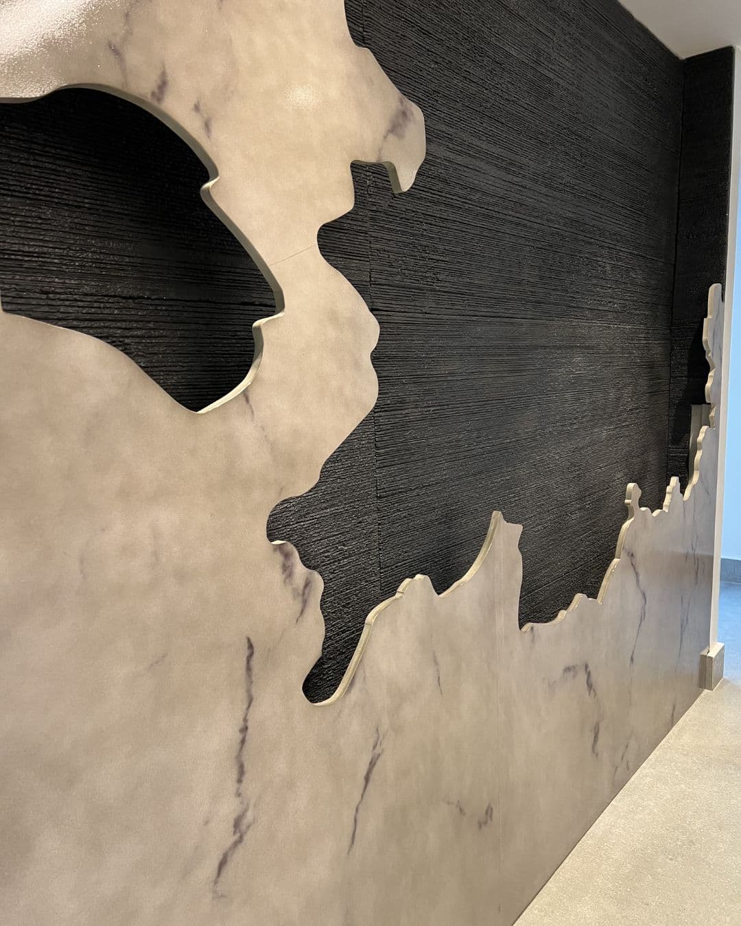 Revêtements muraux et éléments architecturaux décoratifs